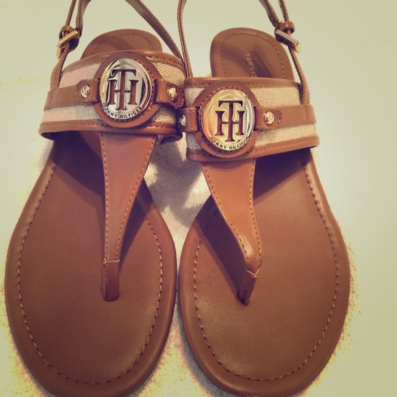 tommy hilfiger tan sandals